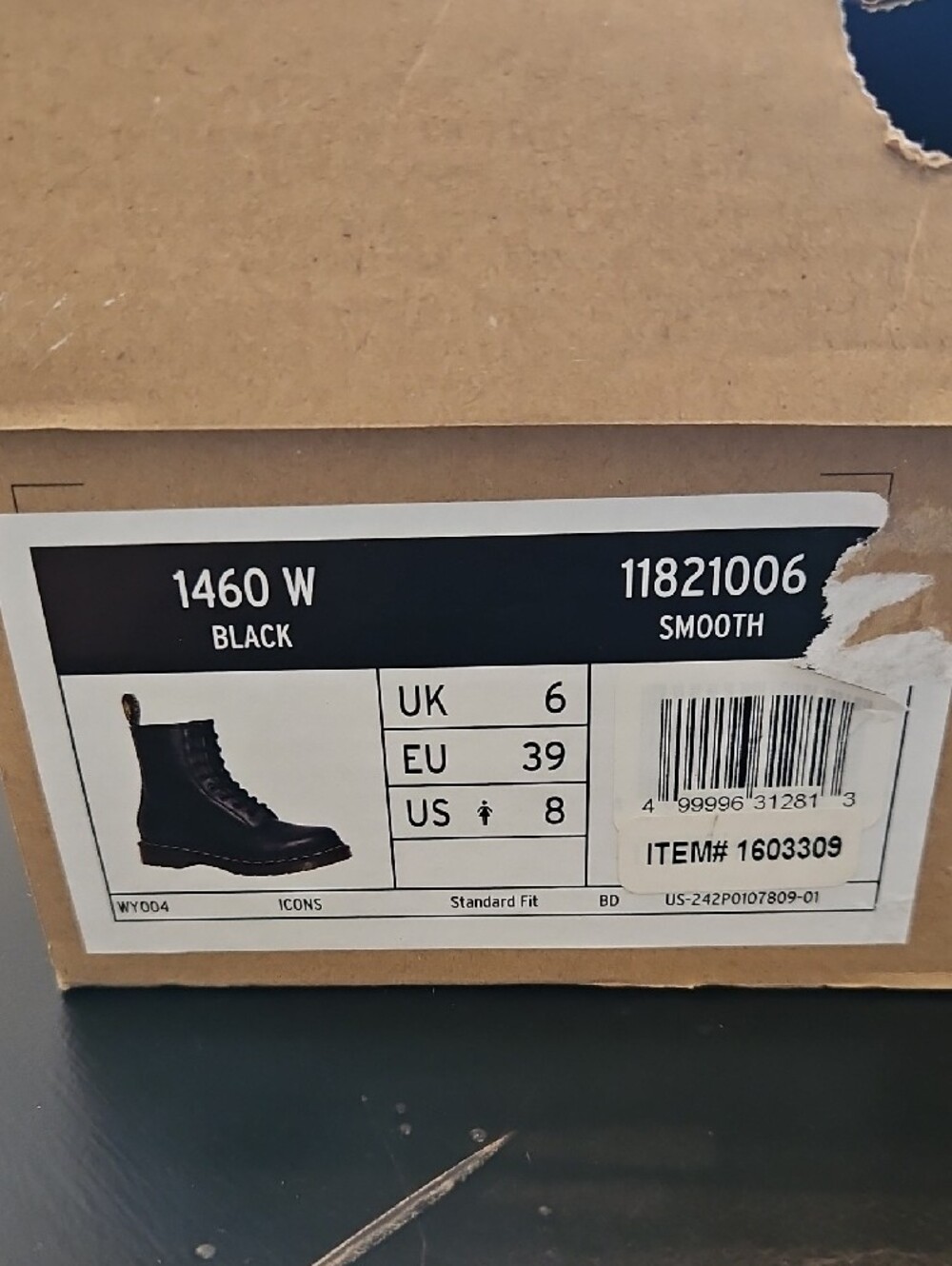 Dr. Martens Black 1460 W Leather Lace-Up Boots. Size 8 - Picture 14 of 14